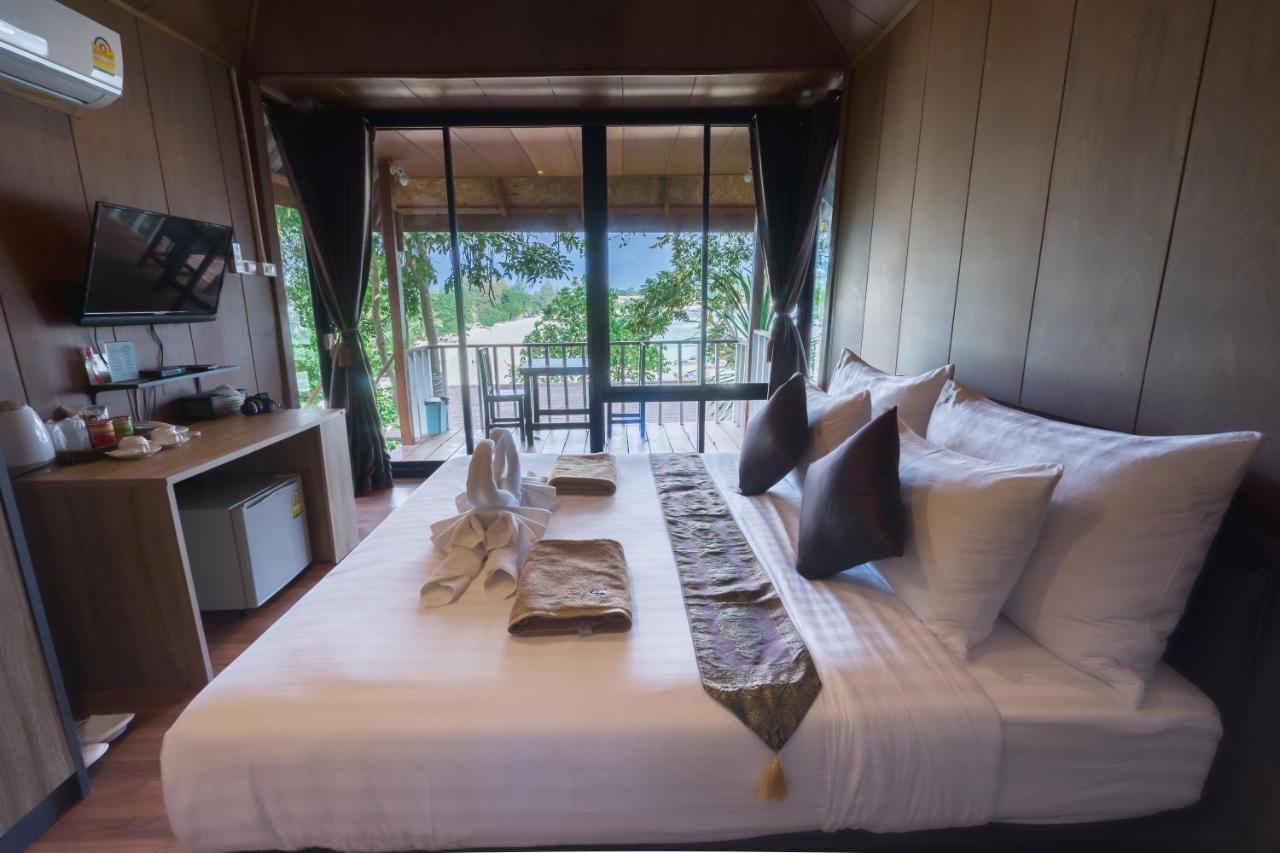 Chareena Hill Beach Resort Koh Lipe Exterior photo
